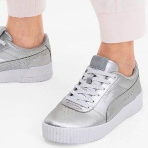 Puma Sneakers
